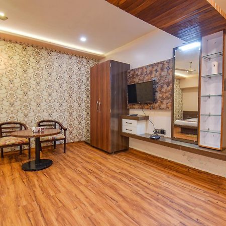 Fabexpress Glory - Nr Skywalk Bridge Hotel Pimpri-Chinchwad Ngoại thất bức ảnh