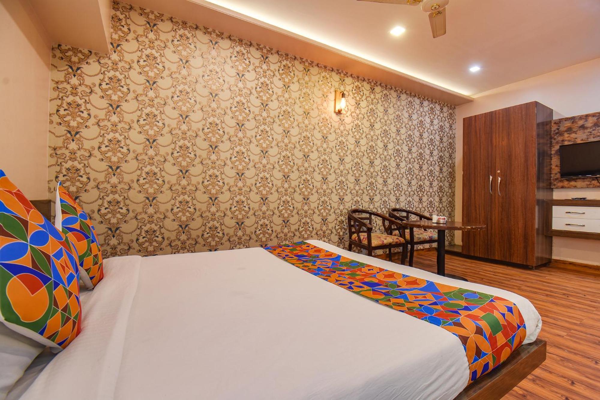 Fabexpress Glory - Nr Skywalk Bridge Hotel Pimpri-Chinchwad Ngoại thất bức ảnh