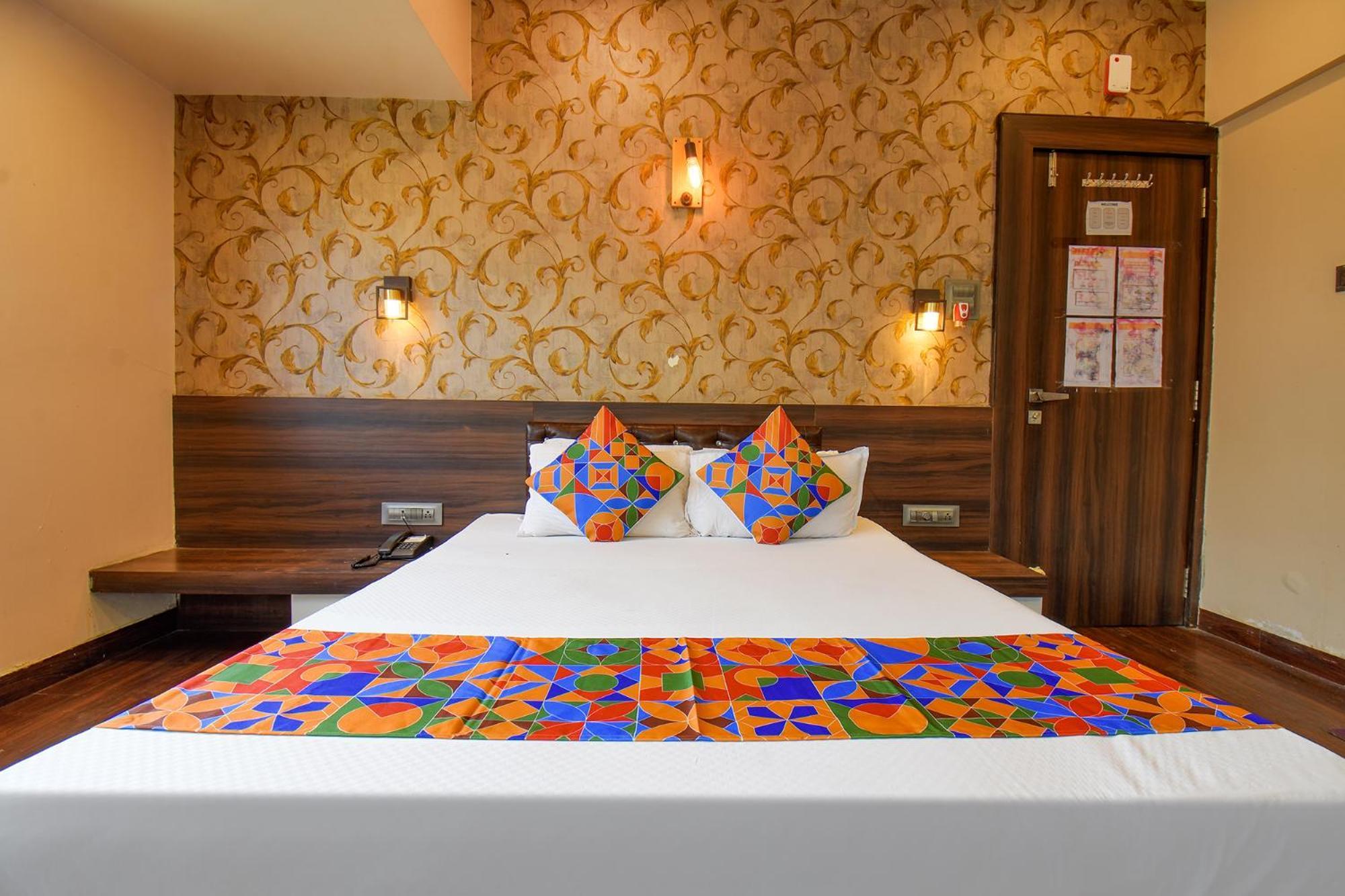 Fabexpress Glory - Nr Skywalk Bridge Hotel Pimpri-Chinchwad Ngoại thất bức ảnh