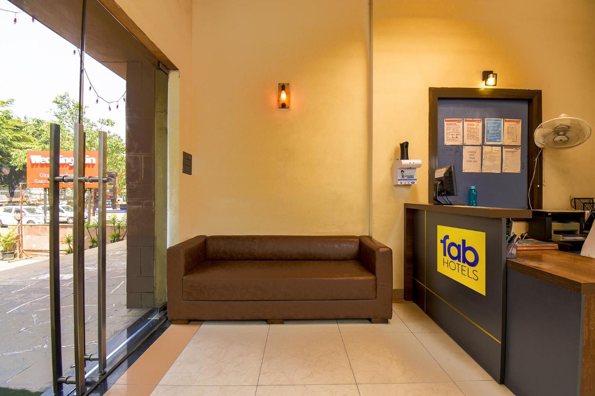 Fabexpress Glory - Nr Skywalk Bridge Hotel Pimpri-Chinchwad Ngoại thất bức ảnh